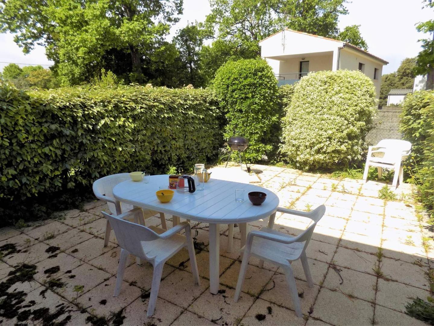 Meschers sur Gironde - MAISONNETTE de VACANCES - terrasse - proche PLAGE Exterior foto