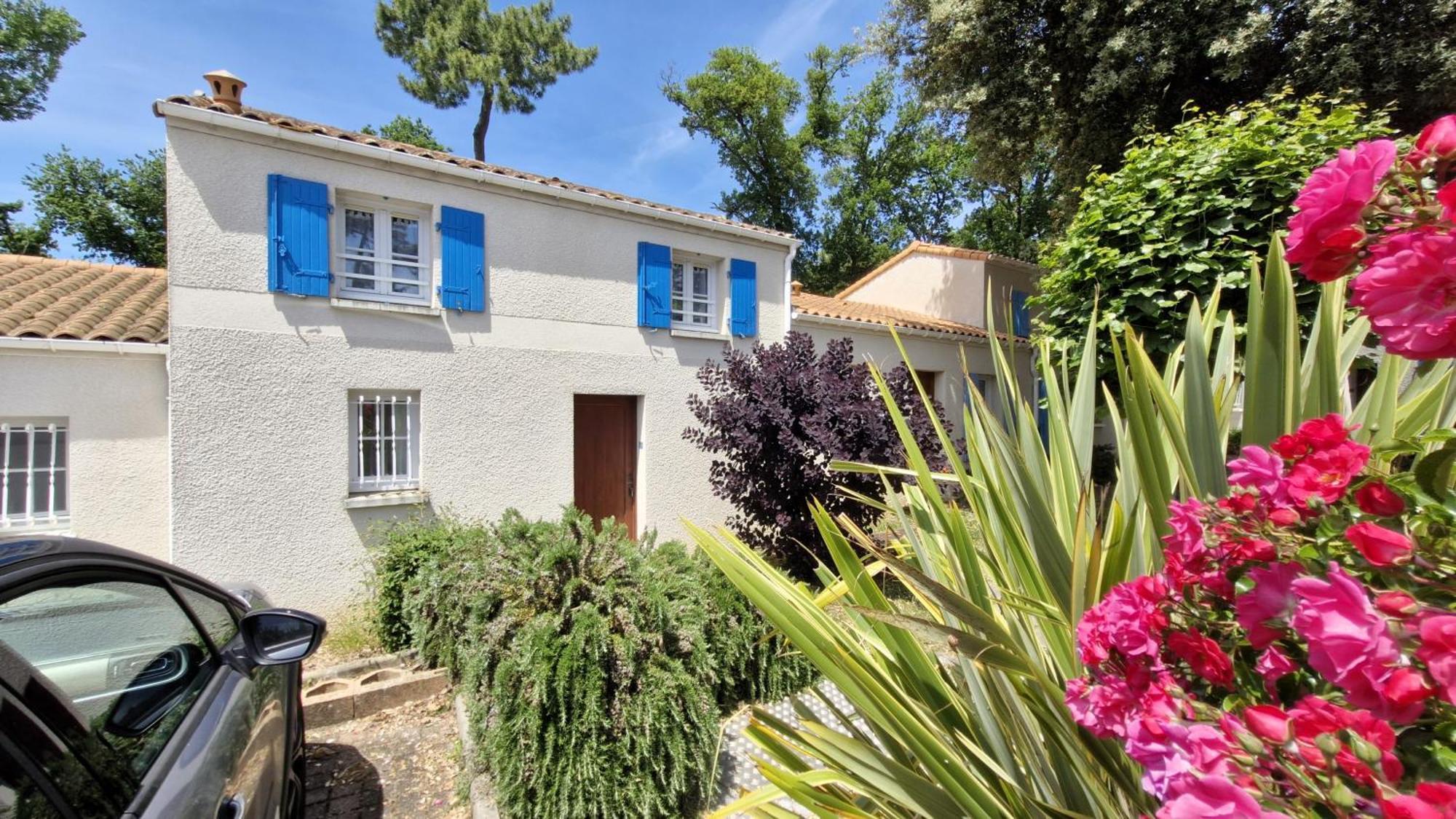 Meschers sur Gironde - MAISONNETTE de VACANCES - terrasse - proche PLAGE Exterior foto